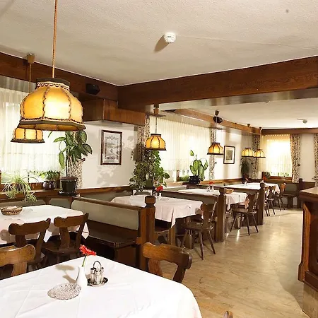 Hotel Am Marktplatz - Landgasthof Wratschko - 4*