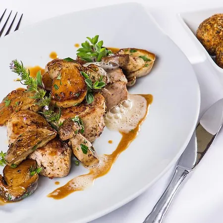 Am Marktplatz - Landgasthof Wratschko - Hotel Gamlitz