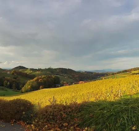 Am Marktplatz - Landgasthof Wratschko - 4* Gamlitz