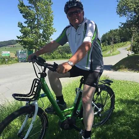 Am Marktplatz - Landgasthof Wratschko - Hotel 4*