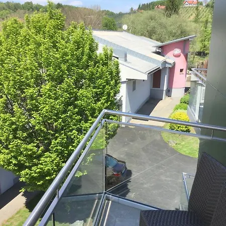 Am Marktplatz - Landgasthof Wratschko - 4*