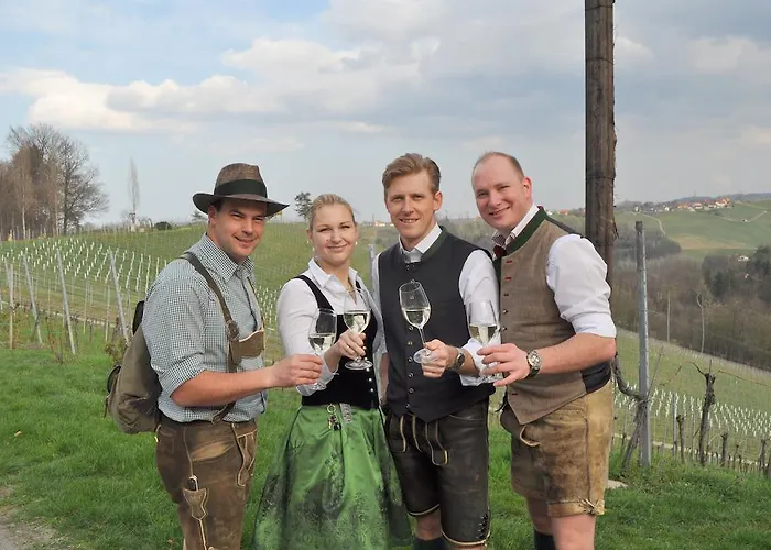 Hotell Am Marktplatz - Landgasthof Wratschko - 4*