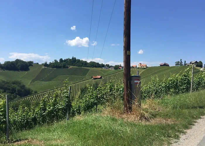 Am Marktplatz - Landgasthof Wratschko - Hotel 4*